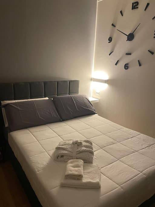 Cucchiari Suite 7B Модена Экстерьер фото
